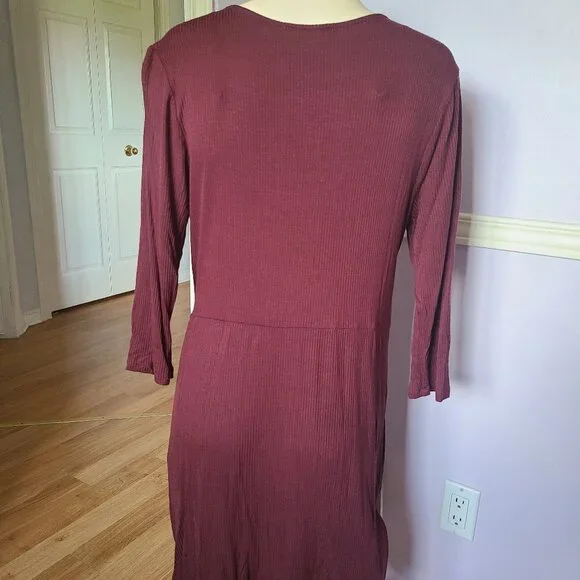 Forever 21+ Red Ribbed Dress - Picture 3 of 4